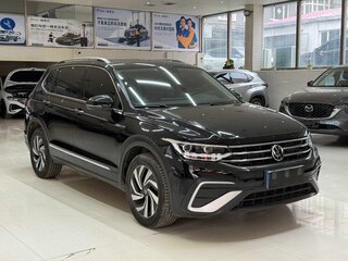 2023 Volkswagen Tiguan L II Рестайлинг (China Market), чёрный, 2540000 рублей, вид 4