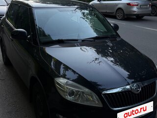 2013 Skoda Fabia II Рестайлинг, чёрный, 750000 рублей, вид 1