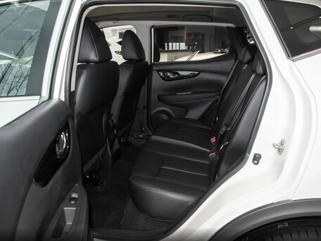 2025 Nissan Qashqai II Рестайлинг 2, белый, 2860000 рублей, вид 4