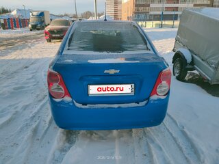 2012 Chevrolet Aveo II, синий, 400000 рублей, вид 3