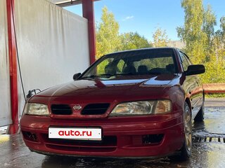 1999 Nissan Primera II (P11), красный, 220000 рублей, вид 1