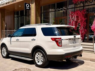 2012 Ford Explorer V, белый, 1700000 рублей, вид 5