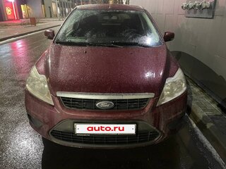 2009 Ford Focus II Рестайлинг, пурпурный, 530000 рублей, вид 1