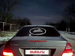 2005 Mercedes-Benz E-Класс 200 III (W211, S211), серый, 850000 рублей, вид 3
