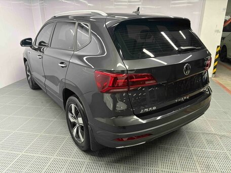 2023 Volkswagen Tharu I, серый, 1890000 рублей, вид 5
