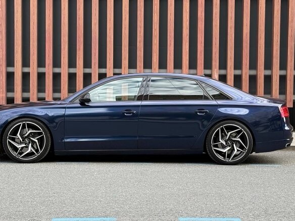 2013 Audi A8 Long III (D4), синий, 2300000 рублей - вид 7