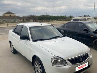 2015 Lada (ВАЗ) Priora I Рестайлинг, белый, 530000 рублей, вид 2
