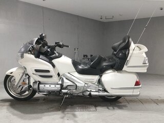 2007 Honda GL 1800 Gold Wing, белый, 878000 рублей, вид 2