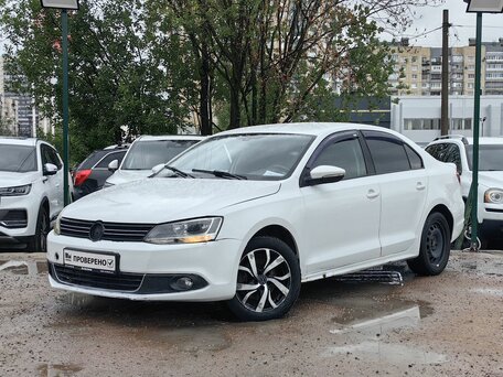 Volkswagen Jetta VI