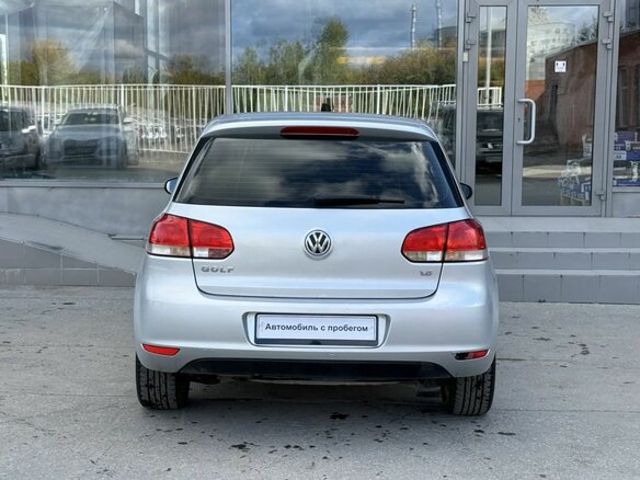 2012 Volkswagen Golf VI, серебристый, 720000 рублей - вид 5