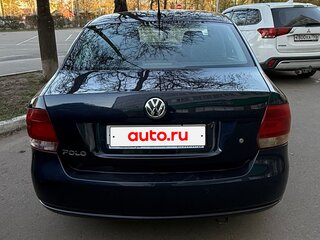 2013 Volkswagen Polo V, синий, 650000 рублей, вид 4