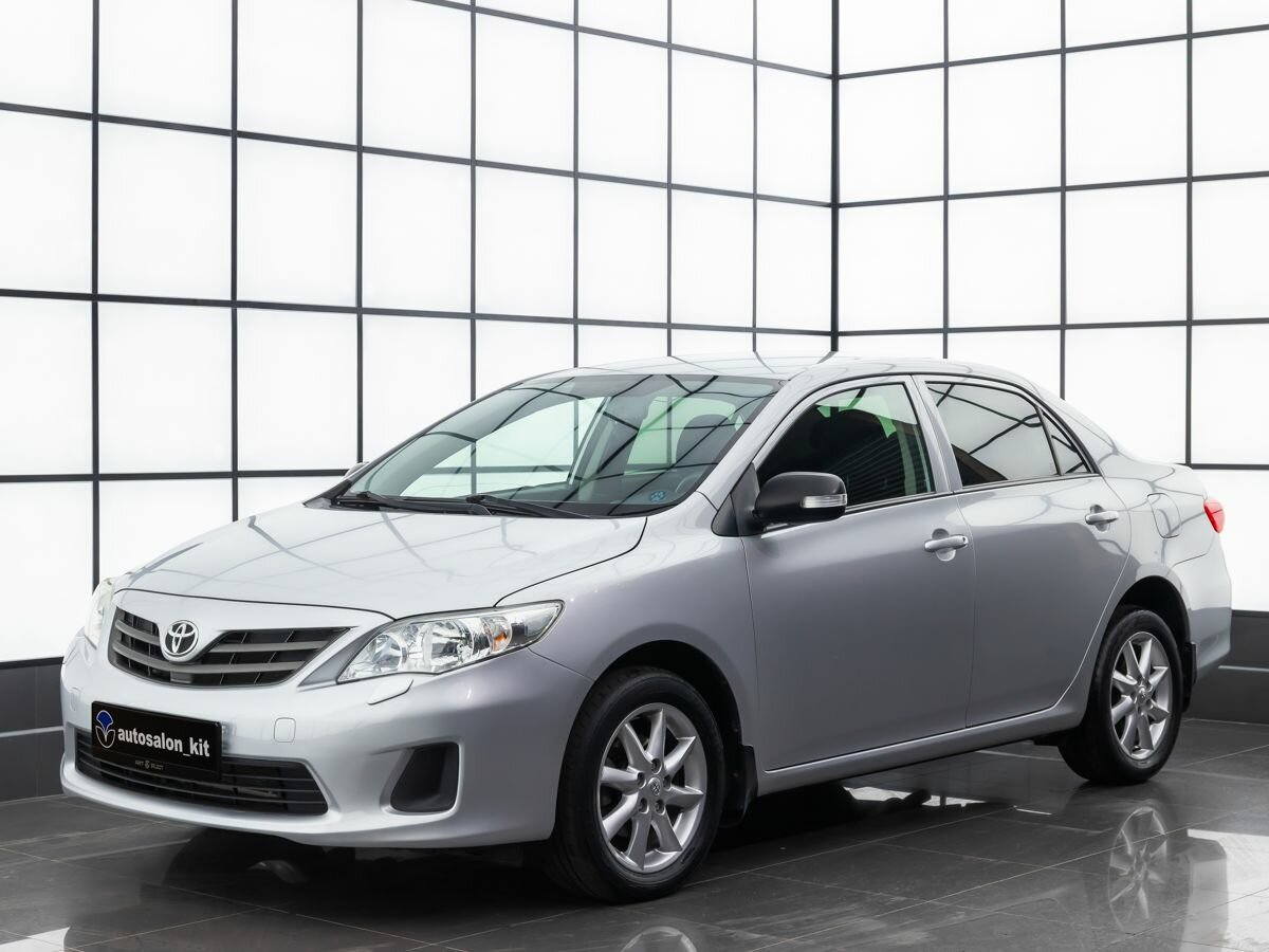 Toyota Corolla X (E140, E150) Рестайлинг