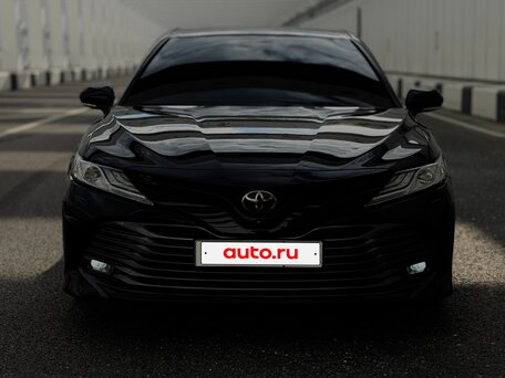 2019 Toyota Camry VIII (XV70), чёрный, 3250000 рублей, вид 2
