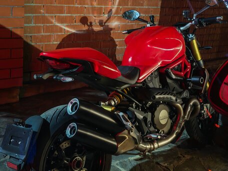 2017 Ducati Monster 1200, красный, 850000 рублей, вид 2