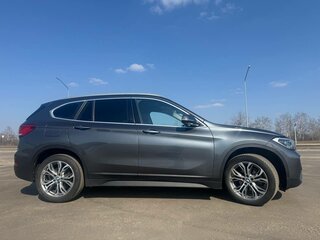 2020 BMW X1 16d sDrive II (F48) Рестайлинг, серый, 1850000 рублей, вид 3