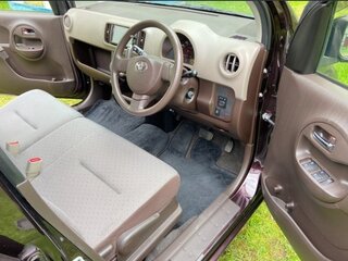 2014 Toyota Passo II (C30), красный, 850000 рублей, вид 5
