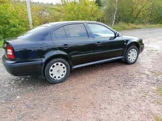 2004 Skoda Octavia I (A4) Рестайлинг, чёрный, 330000 рублей, вид 3