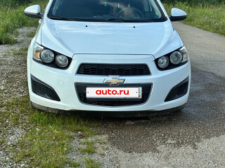2012 Chevrolet Aveo II, белый, 690000 рублей, вид 3