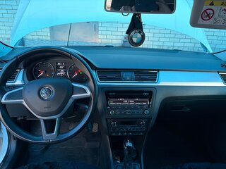 2014 Skoda Rapid I, белый, 1290000 рублей, вид 5