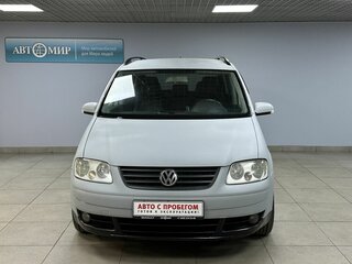2005 Volkswagen Touran I, серебристый, 440000 рублей, вид 2