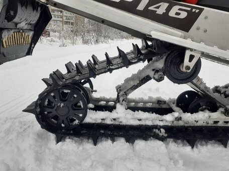 2012 BRP Ski-Doo Summit 600, чёрный, 650000 рублей, вид 2