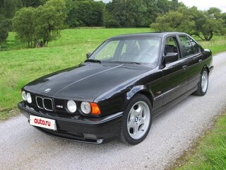 1992 BMW M5 II (E34), чёрный, 5850000 рублей, вид 4