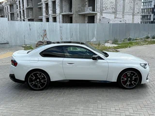 2022 BMW 2 серии M240i xDrive G42, белый, 4100000 рублей, вид 4