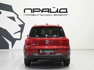 2012 Volkswagen Tiguan I Рестайлинг, красный, 1199900 рублей, вид 4