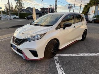 2017 Nissan Note Nismo S II Рестайлинг, белый, 880000 рублей, вид 1