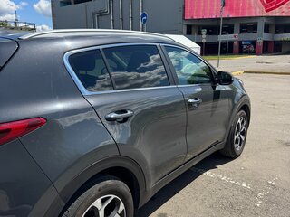 2019 Kia Sportage IV Рестайлинг, серый, 1700000 рублей, вид 3