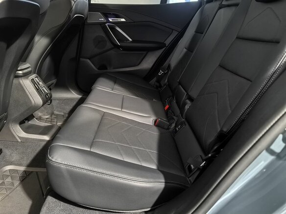 2025 BMW X2 xDrive25i II (U10), серый - вид 14