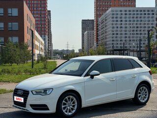 2013 Audi A3 III (8V), белый, 990000 рублей, вид 1