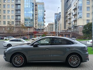 2020 Porsche Cayenne GTS Coupé III, серый, 8950000 рублей, вид 4