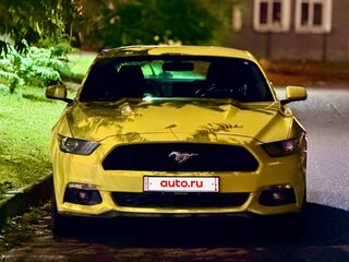 2017 Ford Mustang VI, жёлтый, 2300000 рублей, вид 2