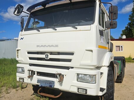 2018 КамАЗ 53504, белый, 4500000 рублей, вид 3