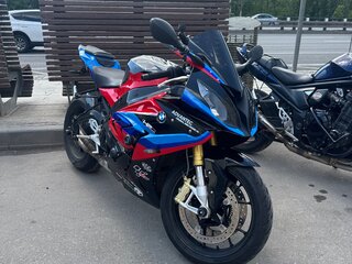 2017 BMW S 1000 RR, красный, 1800000 рублей, вид 2