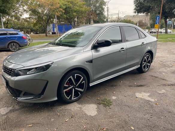 2023 Kaiyi E5, серебристый - вид 1
