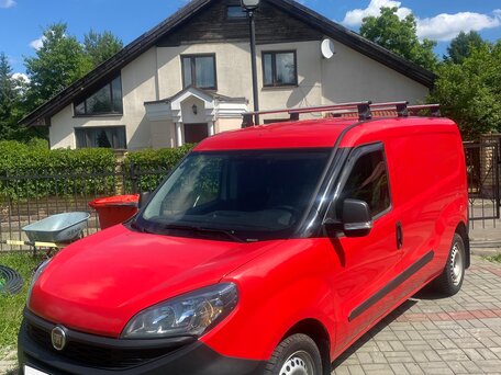 2020 Fiat Professional Doblo, красный, 1270000 рублей, вид 3