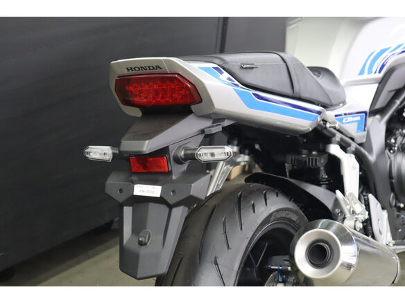 2026 Honda CB 1000F, серый, 1300000 рублей - вид 8