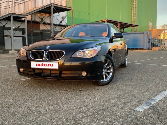 2003 BMW 5 серии 520i V (E60/E61), чёрный