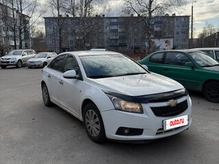 2010 Chevrolet Cruze I, белый, 560000 рублей, вид 2