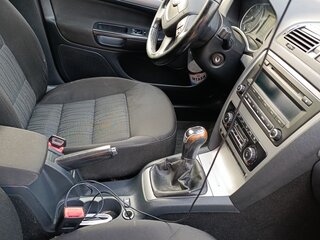 2011 Skoda Octavia II (A5) Рестайлинг, серебристый, 1070000 рублей, вид 4