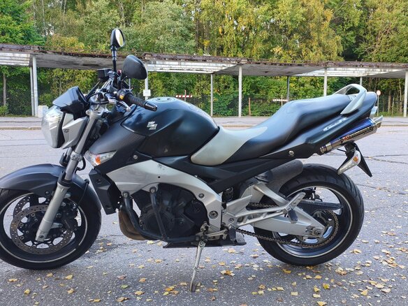 2006 Suzuki GSR 400, серый