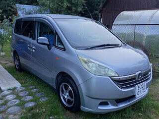 2005 Honda Stepwgn III, серебристый, 930000 рублей, вид 1