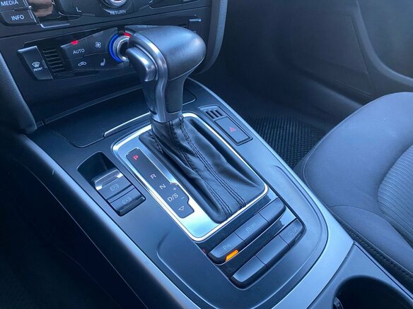 2012 Audi A4 IV (B8) Рестайлинг, красный, 1019000 рублей - вид 18