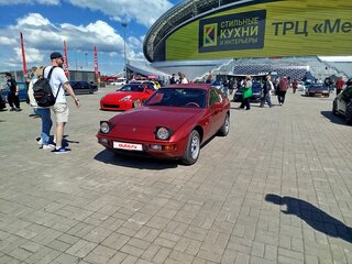 1980 Porsche 924 5-speed, красный, 1500000 рублей, вид 2