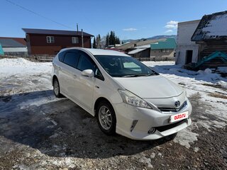 2011 Toyota Prius Alpha I (ZVW40/41), белый, 1300000 рублей, вид 4