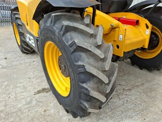 2025 JCB 535-95, золотистый, 14109000 рублей, вид 5