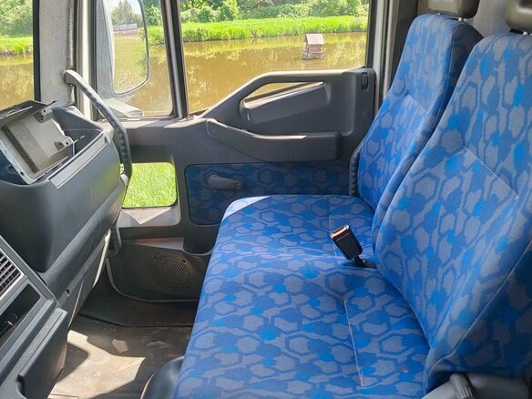 2007 Iveco EuroCargo, белый, 1650000 рублей - вид 5