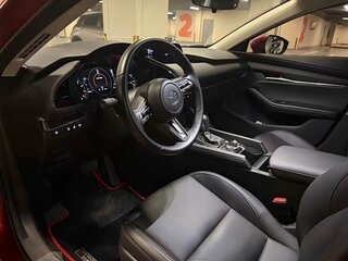 2022 Mazda 3 Axela IV (BP), красный, 1320000 рублей, вид 4